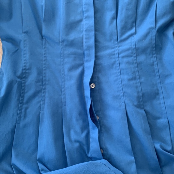 💕💕ELIE TAHARI French Blue Button Down Gathered Sleeve Midi Dress, size 6 US💕 - Picture 10 of 10